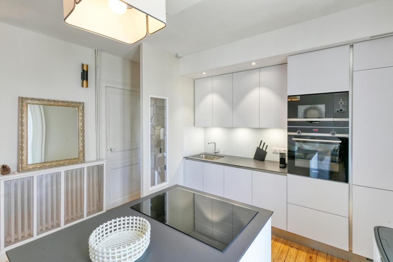 Superbe Appartement Bord De Mer Порнише Экстерьер фото